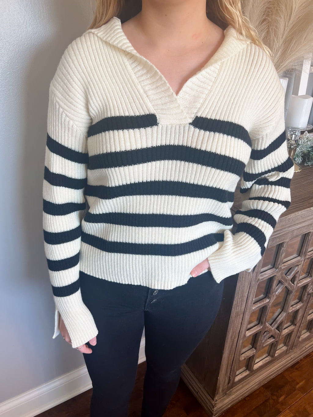 Striped Collar Knit Sweater